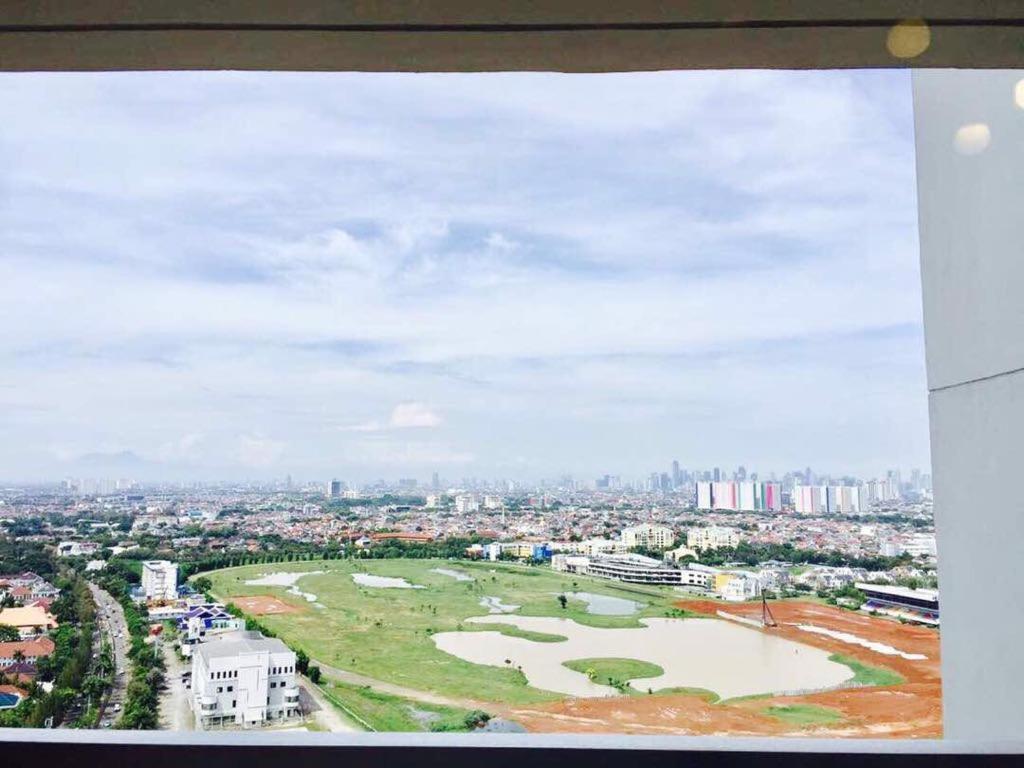Callia Apartement Golf View Pulo Mas Jakarta Timur Kültér fotó